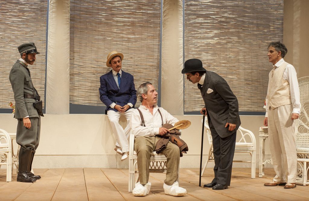 NoteVerticali.it_Eduardo De Filippo_Uomo e galantuomo_2