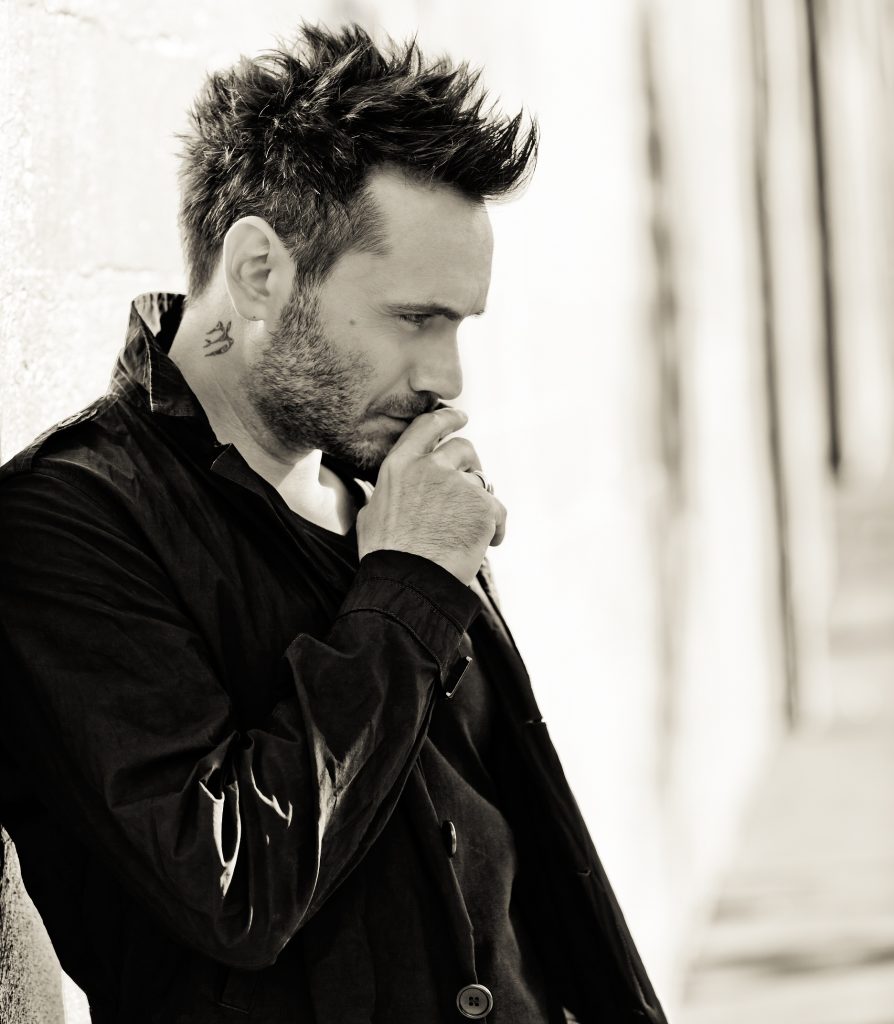 NoteVerticali.it_Nek_1