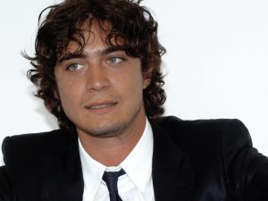 NoteVerticali.it_Riccardo Scamarcio