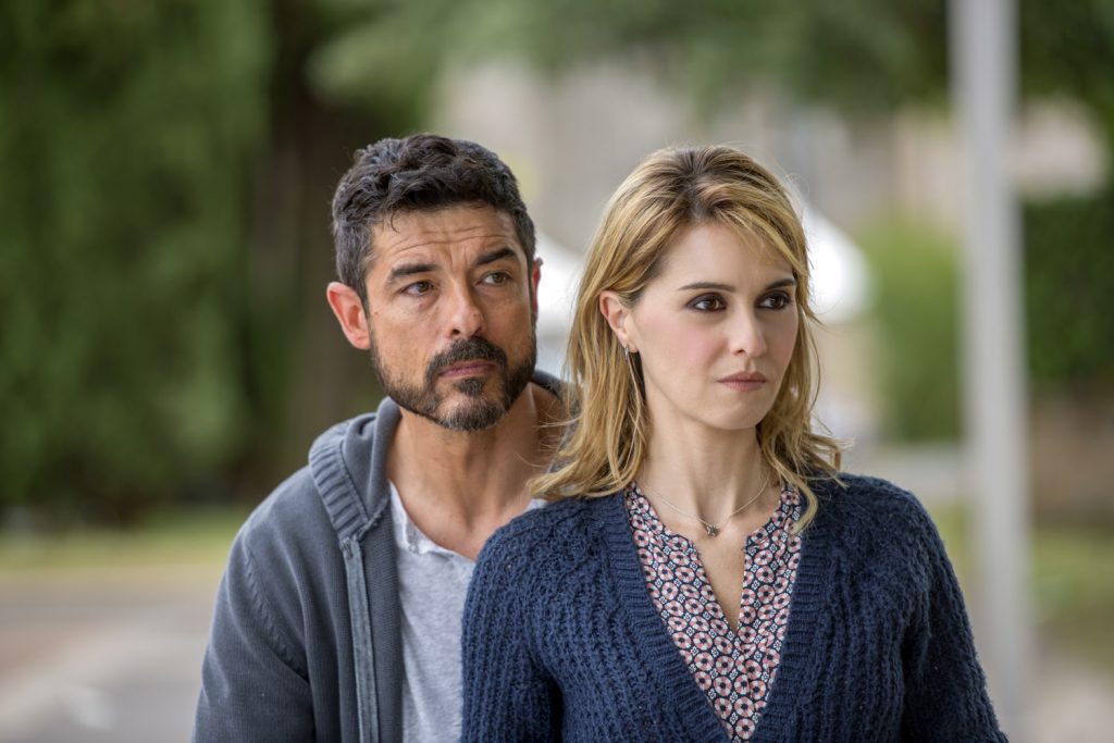 NoteVerticali.it_Gli-Ultimi-Saranno-Ultimi_Paola_Cortellesi_Alessandro_Gassman_5