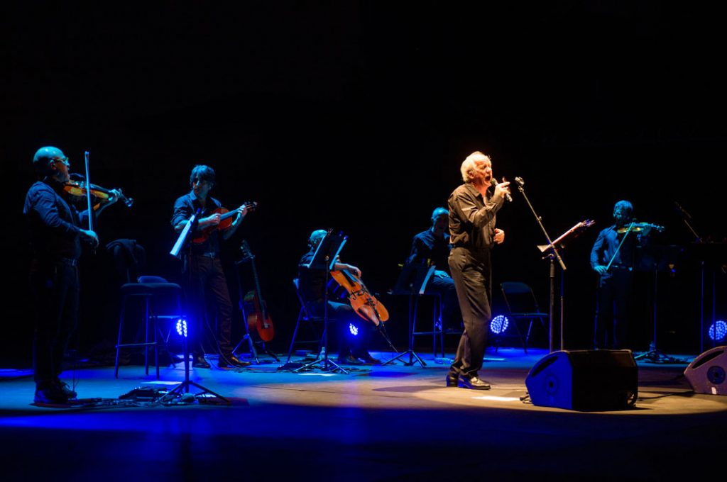 NoteVerticali.it_Toni_Servillo_La_parola_canta_1