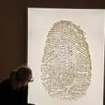 L’eroismo silenzioso delle donne Maya nella mostra ‘Las Invisibles’ alla Biennale di Venezia