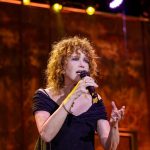 Fiorella Mannoia celebra De André e Fossati a Genova